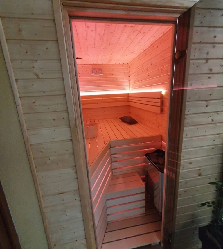 sauna z drewna